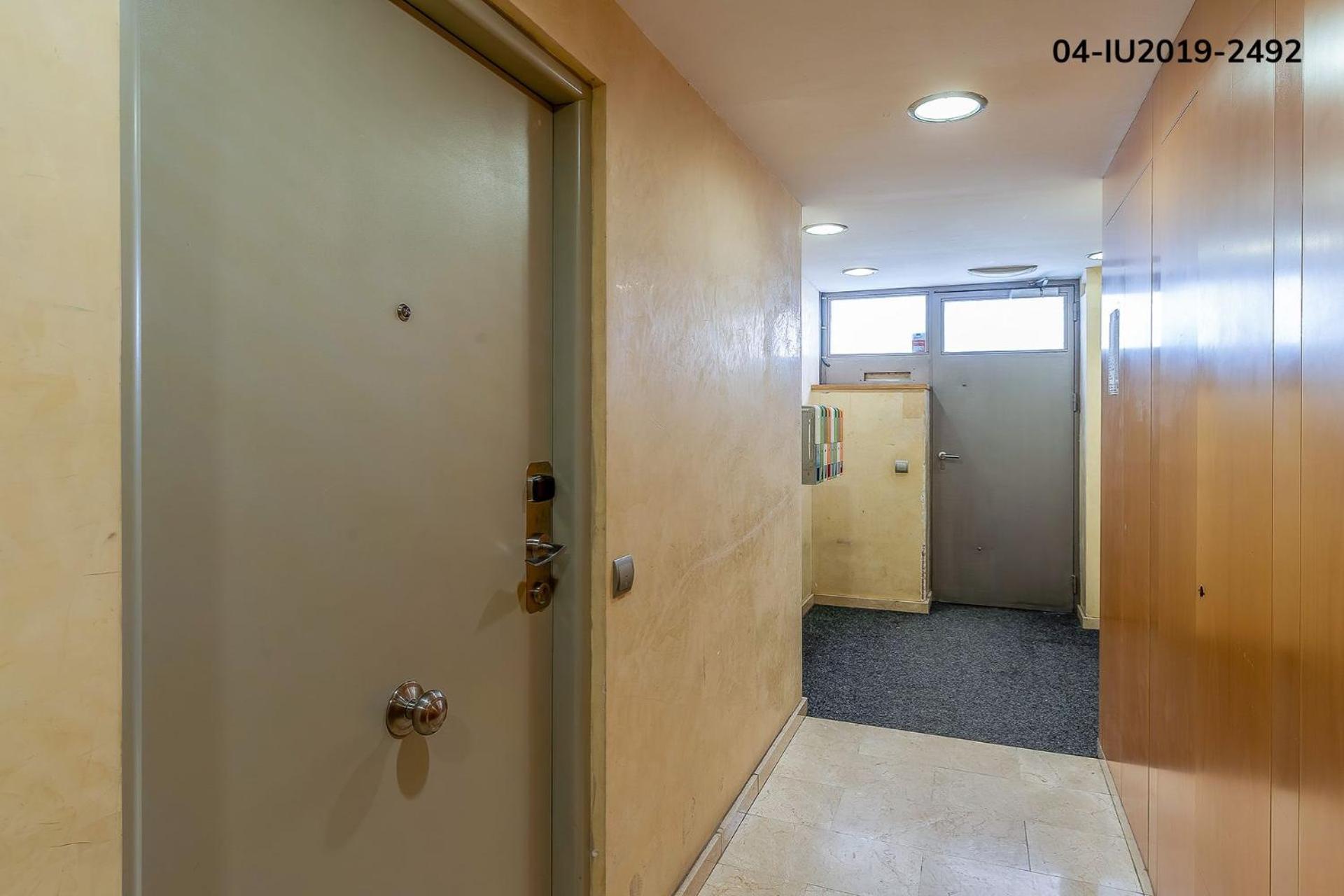 4256 - Ab Les Corts Bi Appartamento Barcellona